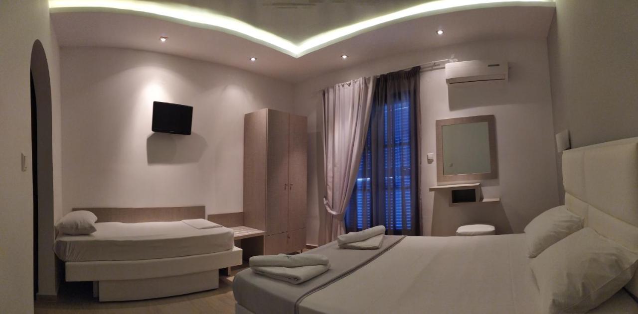 Hotel Paraktio Nea Kallikrateia ภายนอก รูปภาพ