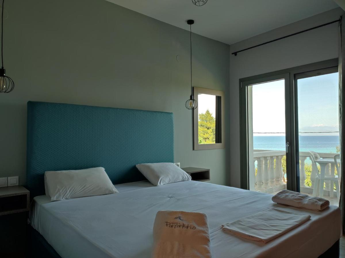Hotel Paraktio Nea Kallikrateia ภายนอก รูปภาพ