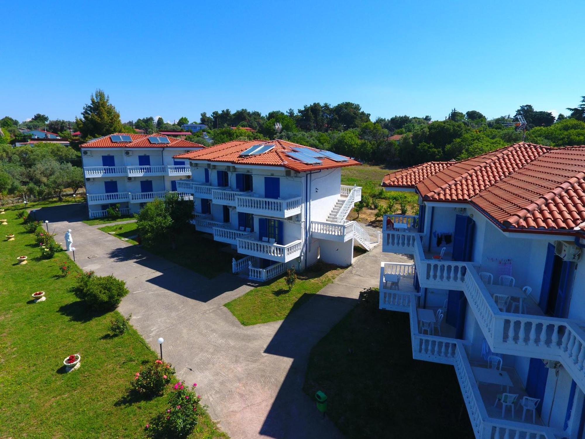 Hotel Paraktio Nea Kallikrateia ภายนอก รูปภาพ