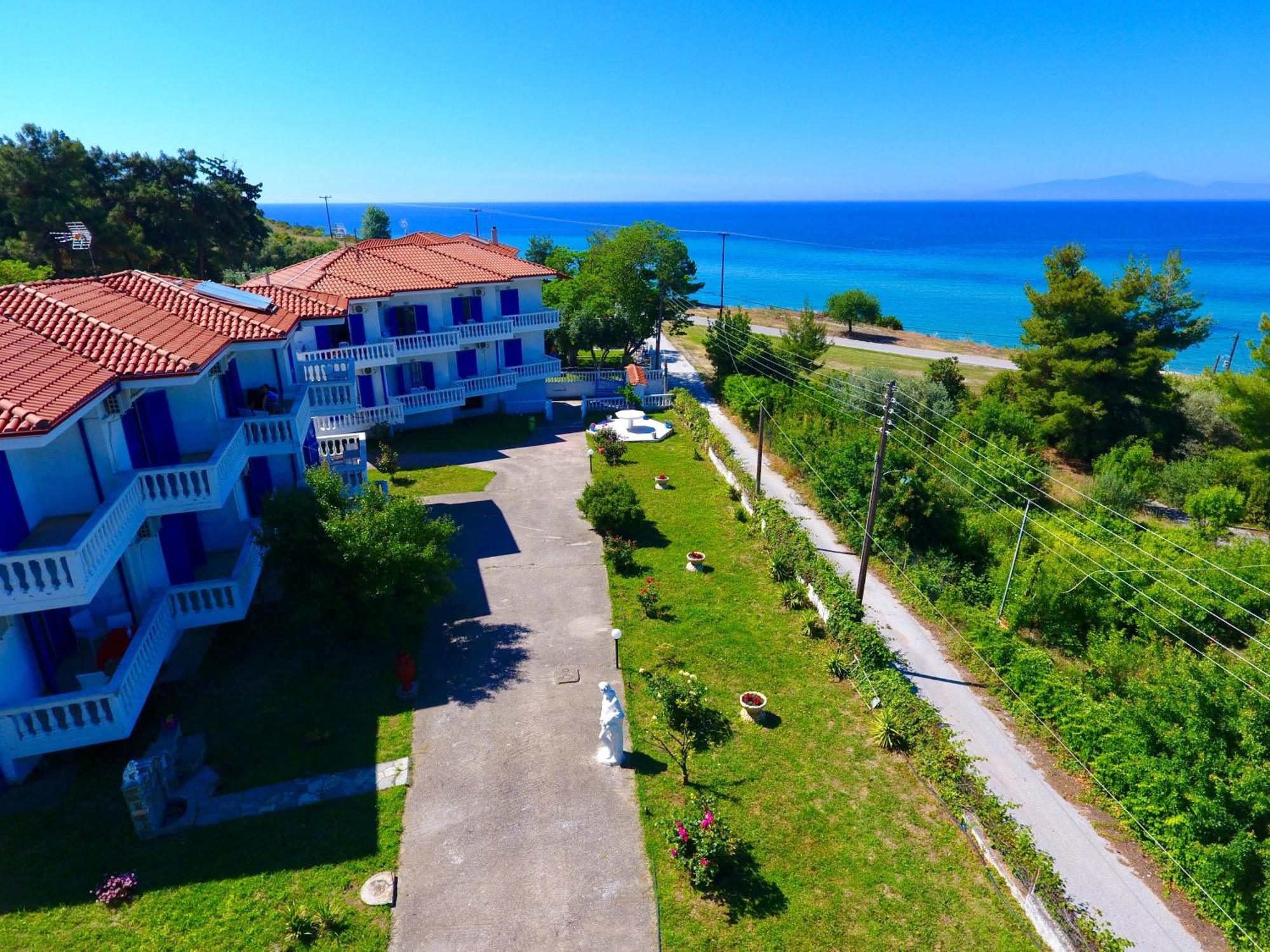 Hotel Paraktio Nea Kallikrateia ภายนอก รูปภาพ