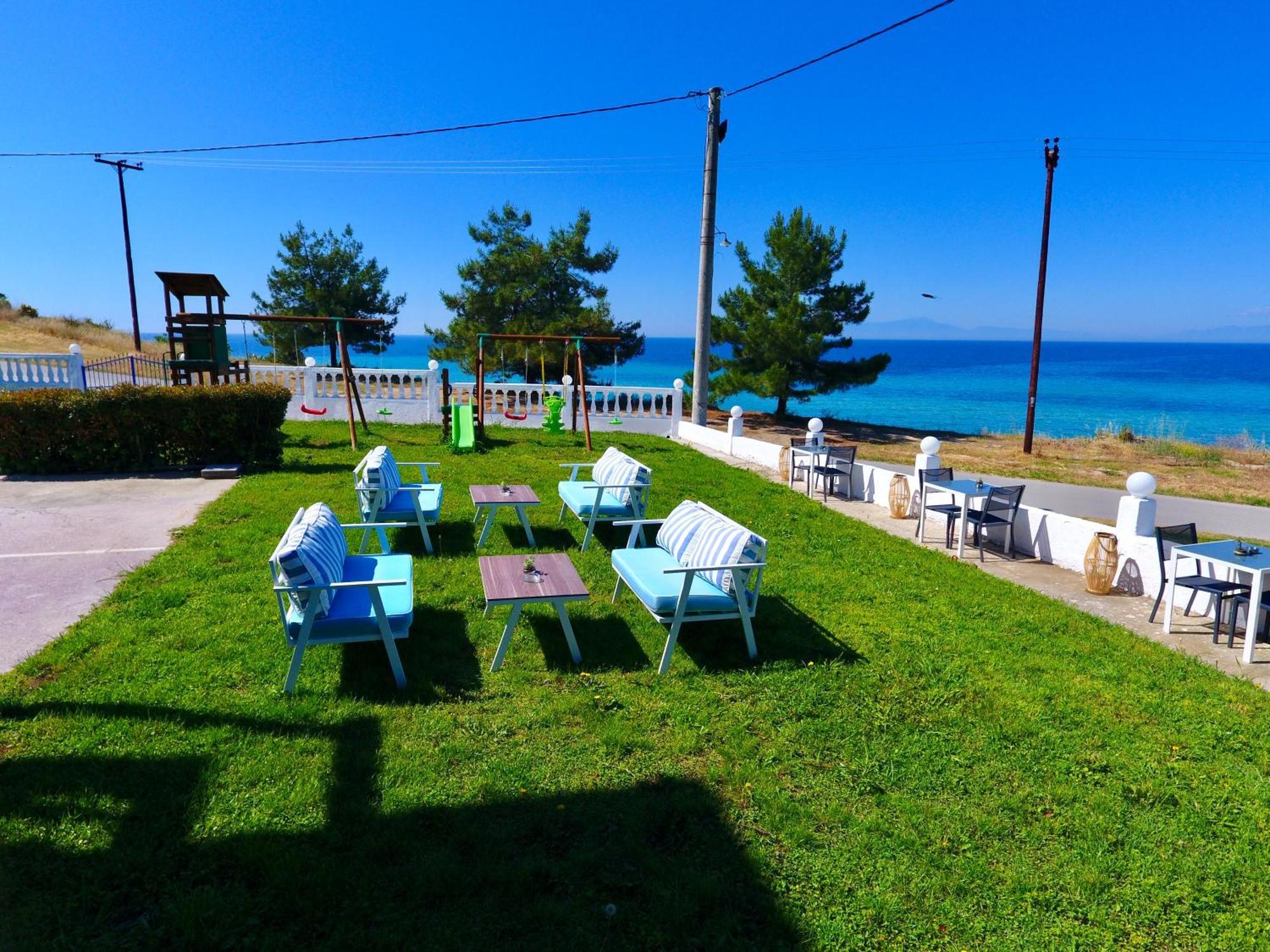 Hotel Paraktio Nea Kallikrateia ภายนอก รูปภาพ
